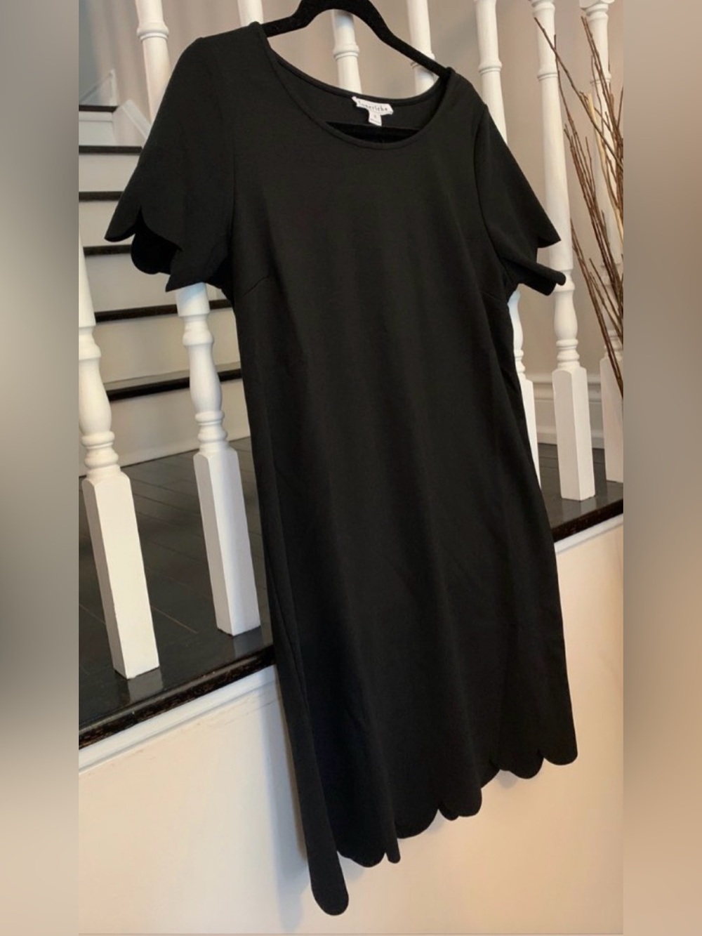 Love Riche Black Scalloped Hem Midi Dress